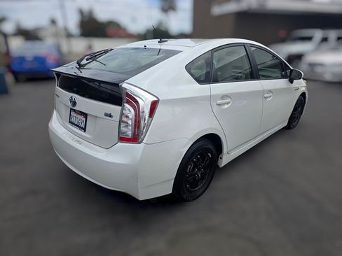 Used 2014 Toyota Prius Four FWD image 9
