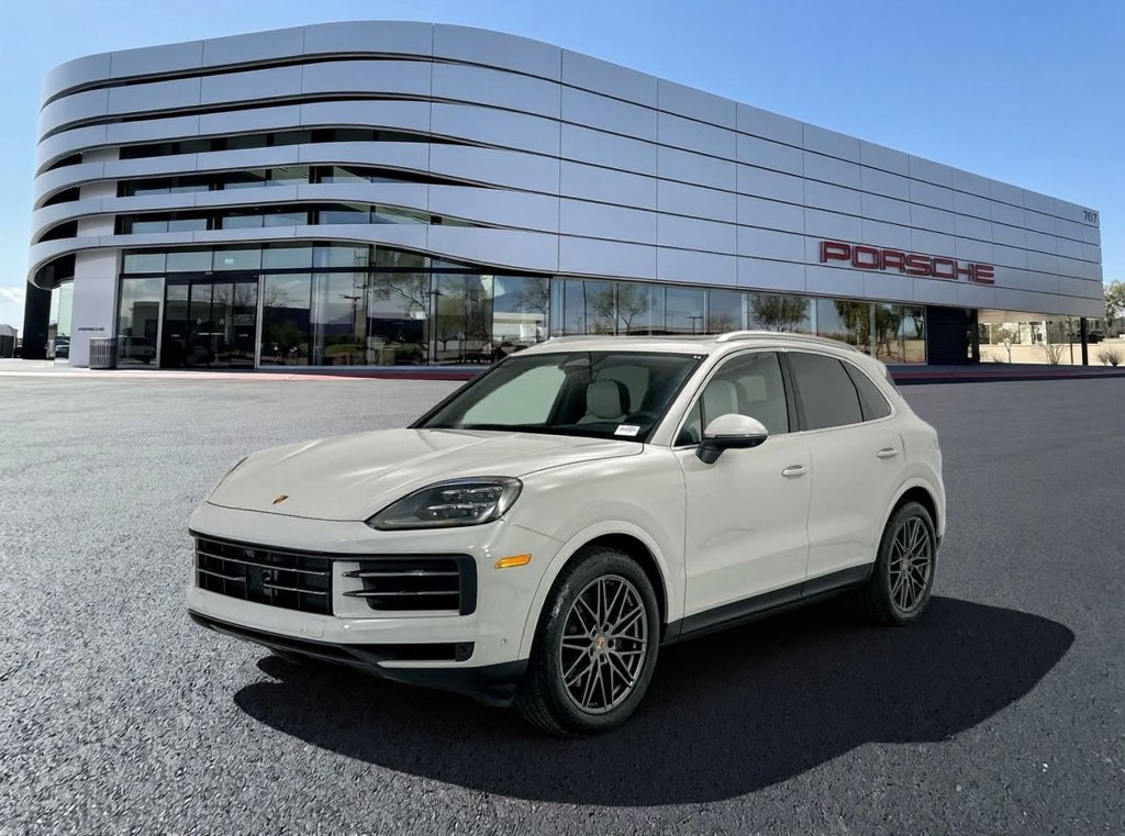 Used 2026 Porsche Cayenne AWD/4WD image 1
