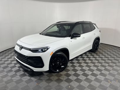 Used 2026 Volkswagen Tiguan SE R-Line