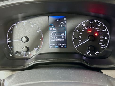 Used 2023 Toyota Corolla LE FWD image 18