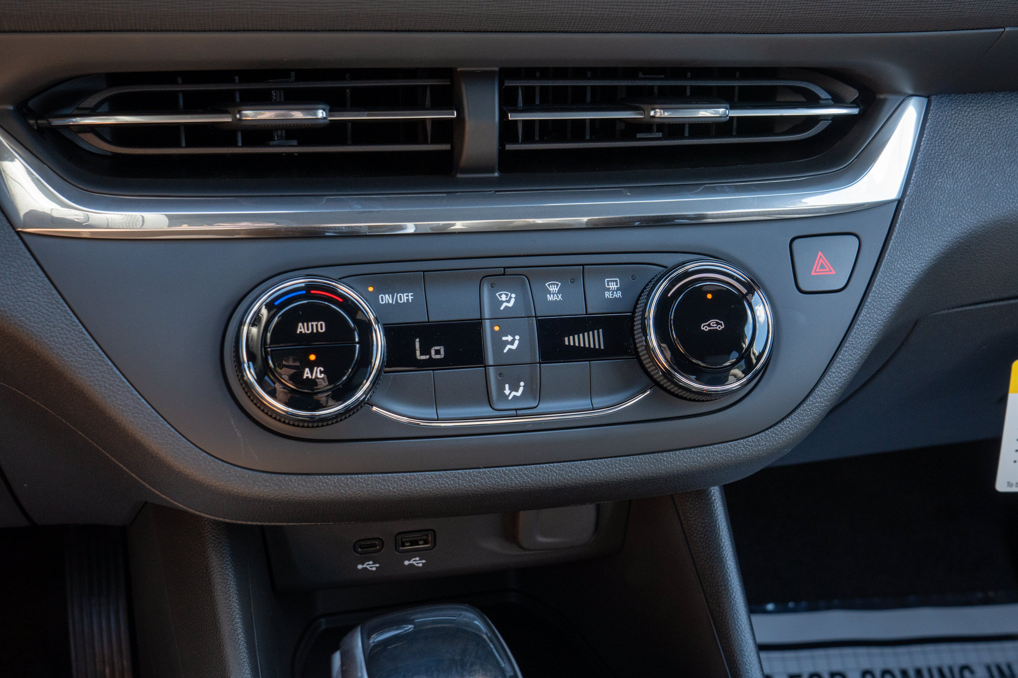 New 2026 Buick Envista Preferred FWD image 20