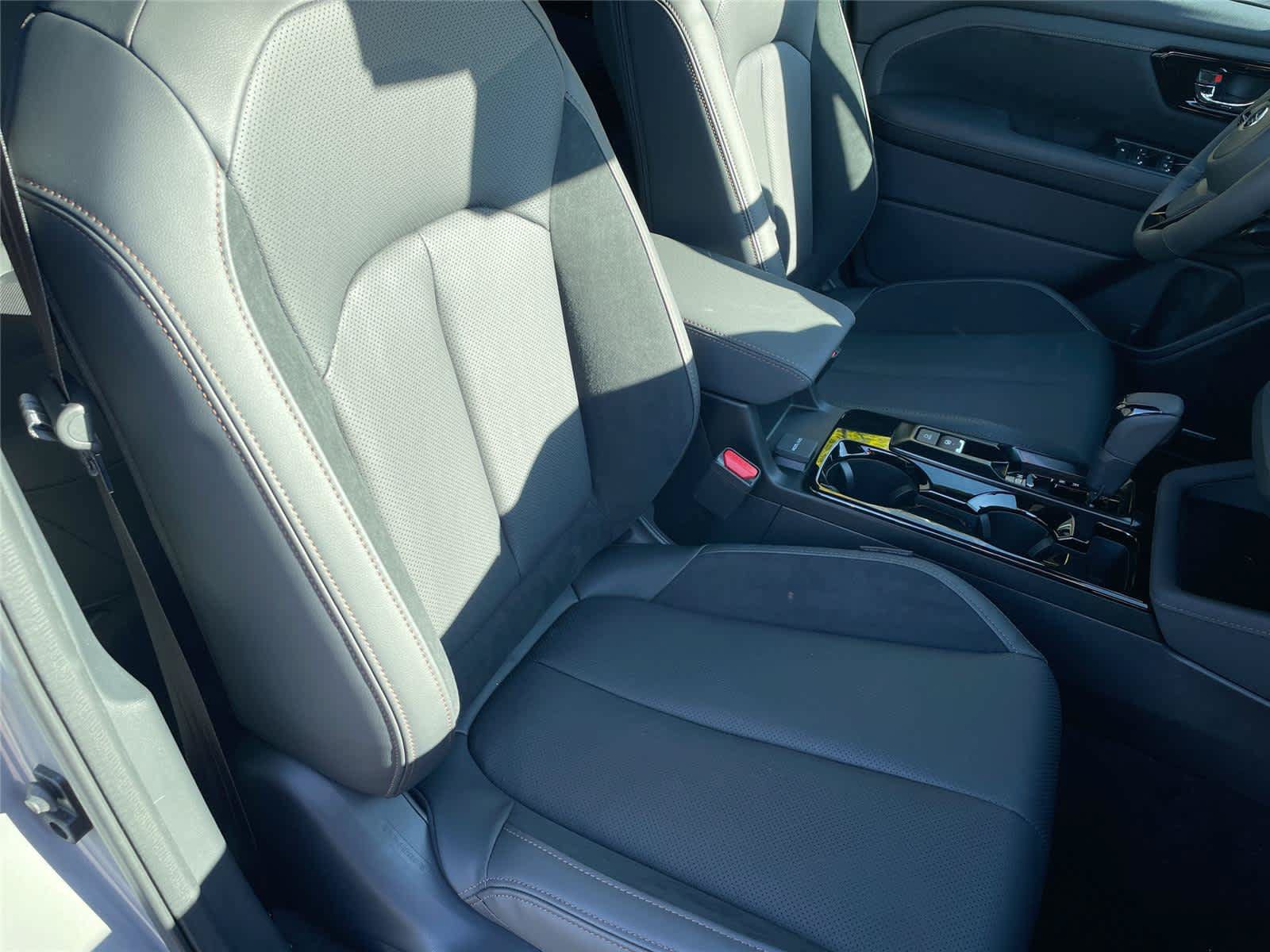 New 2026 Subaru Forester Touring AWD/4WD image 18
