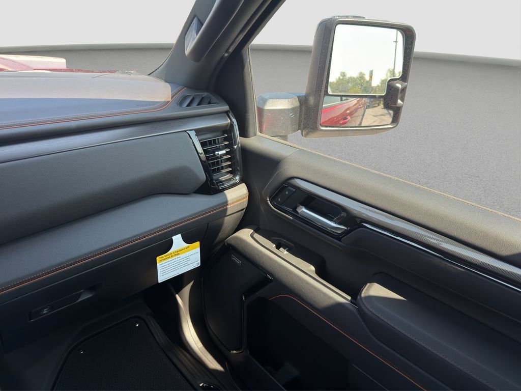 New 2026 GMC Sierra 2500 AT4 w/ AT4 Premium Plus Package AWD/4WD image 17