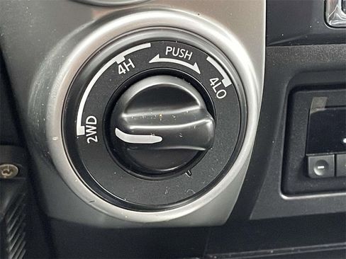Used 2019 Nissan Titan PRO-4X w/ Pro-4x Utility Package image 29