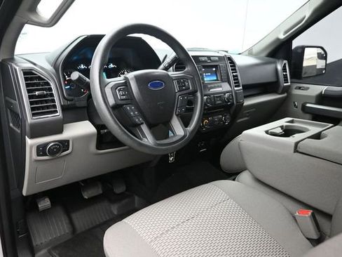 Used 2015 Ford F150 XLT w/ Trailer Tow Package RWD image 19