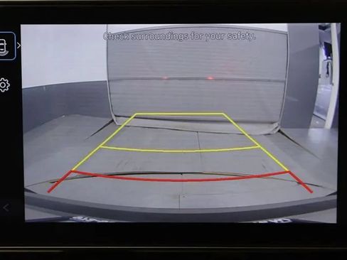 Used 2024 Hyundai Kona SEL FWD image 32