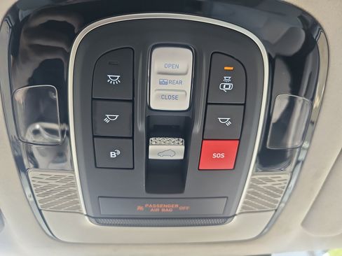 Used 2025 Hyundai Palisade Calligraphy AWD/4WD image 28