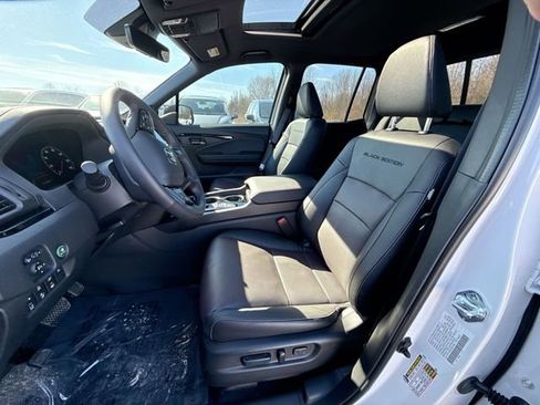 Certified 2026 Honda Ridgeline Black Edition image 16