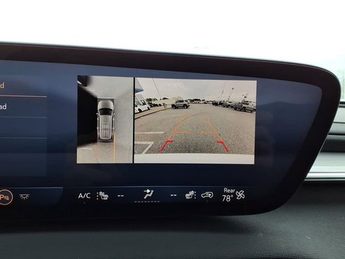 Used 2025 Buick Enclave Preferred image 15