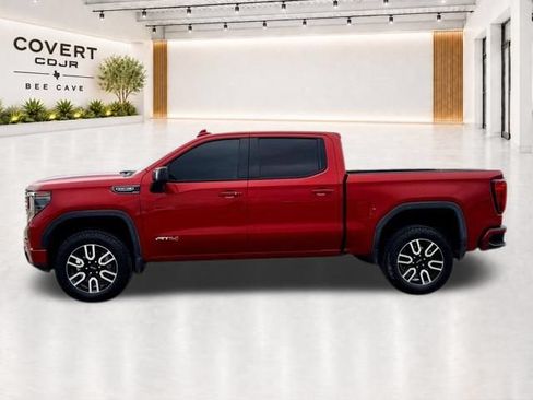 Used 2024 GMC Sierra 1500 AT4 w/ Technology Package AWD/4WD image 13