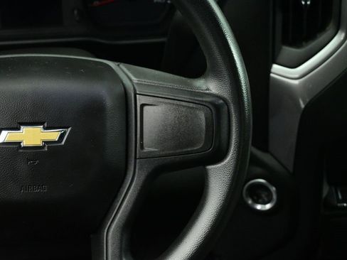 Used 2022 Chevrolet Silverado 1500 Custom image 5