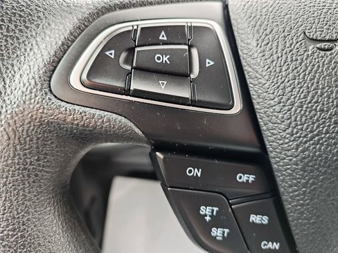 Used 2019 Ford Escape SE image 22