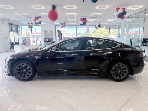 Used 2019 Tesla Model S 100D AWD/4WD image 4