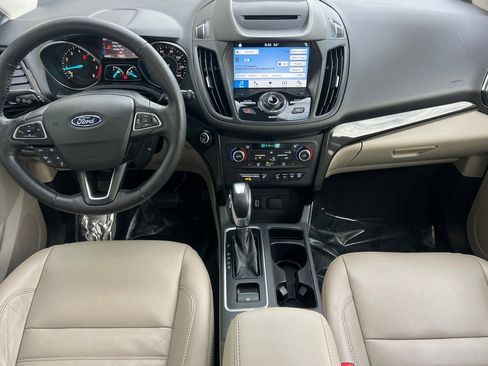 Used 2018 Ford Escape Titanium w/ Ford Safe & Smart Package image 15