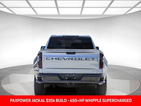 Used 2023 Chevrolet Silverado 1500 ZR2 w/ Technology Package AWD/4WD image 3