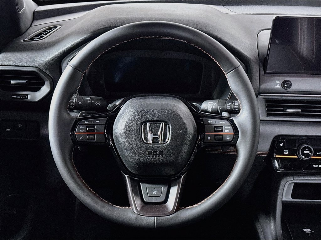 New 2026 Honda Pilot TrailSport image 13