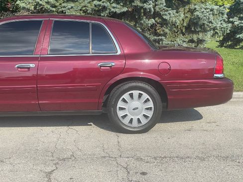 Used 2008 Ford Crown Victoria Police Interceptor image 58