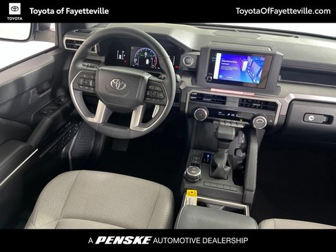 Used 2026 Toyota 4Runner SR5 AWD/4WD image 3