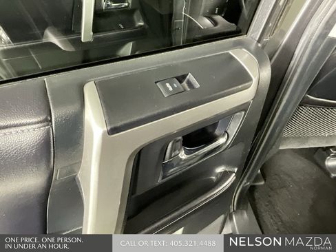 Used 2018 Toyota 4Runner SR5 Premium image 19