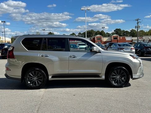 Used 2022 Lexus GX 460 Premium image 6