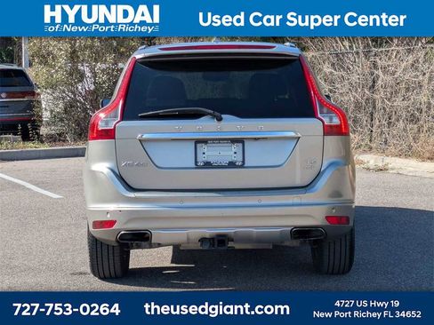 Used 2015 Volvo XC60 T6 Platinum image 4