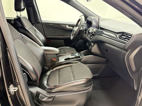 Used 2024 Ford Escape ST-Line AWD/4WD image 22
