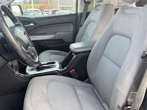 Used 2019 Chevrolet Colorado LT image 11