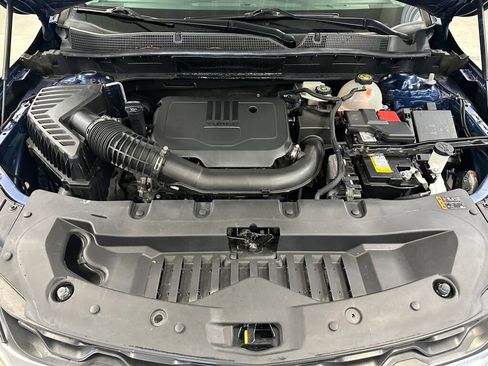 Used 2023 Chevrolet Blazer LT image 37