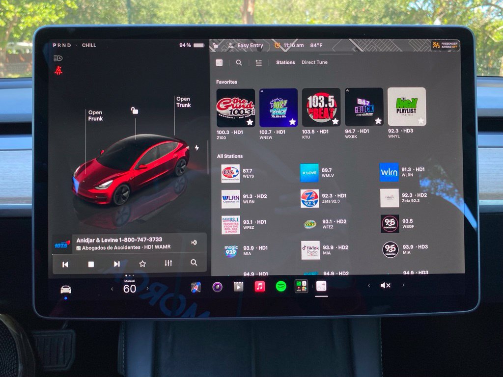 Used 2022 Tesla Model 3 Long Range AWD/4WD image 31