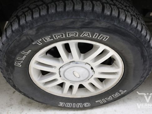 Used 2012 Ford F150 Lariat w/ Lariat Plus Pkg AWD/4WD image 10