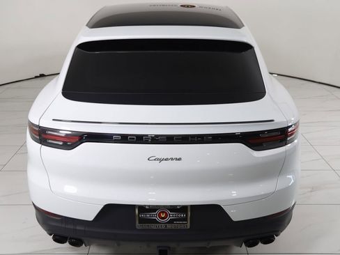 Used 2023 Porsche Cayenne Coupe image 96
