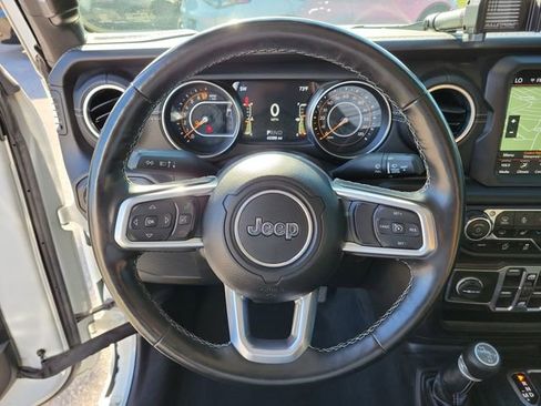Used 2020 Jeep Gladiator Overland w/ Popular Equipment Package AWD/4WD image 28