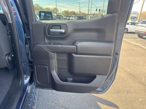 Used 2020 Chevrolet Silverado 1500 LT w/ All-Star Edition AWD/4WD image 22