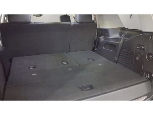 Used 2020 Chevrolet Tahoe LT AWD/4WD image 24