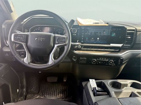 Used 2024 Chevrolet Silverado 1500 RST w/ Z71 Off-Road Package AWD/4WD image 12
