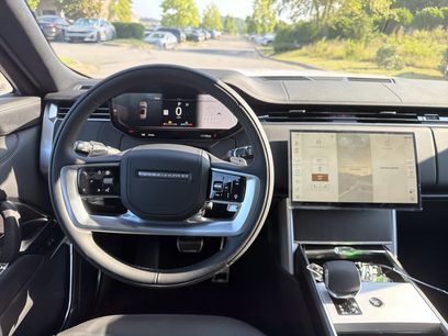 New 2026 Land Rover Range Rover Long Wheelbase SE