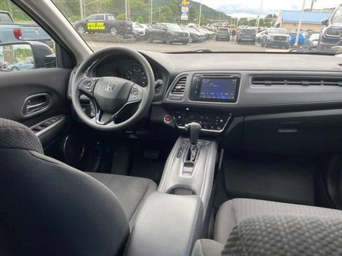 Used 2016 Honda HR-V EX image 7