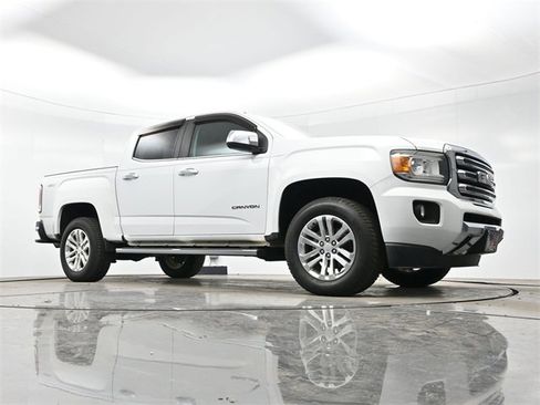 Used 2018 GMC Canyon SLT w/ Driver Alert Package image 22