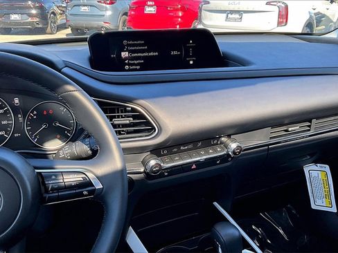 Used 2025 MAZDA CX-30 AWD 2.5 S w/ Preferred Package image 8