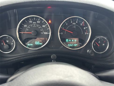 Used 2018 Jeep Wrangler Unlimited Sport S image 21