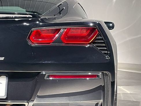 Used 2014 Chevrolet Corvette Stingray Coupe RWD image 35