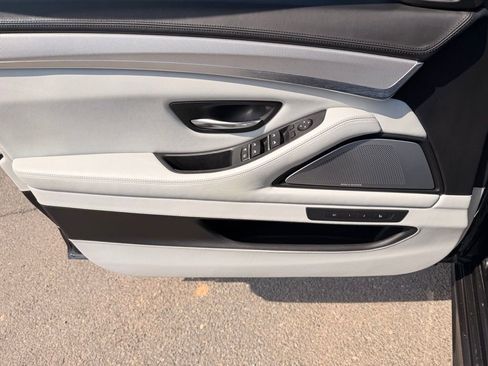 Used 2016 BMW M5 Base image 20