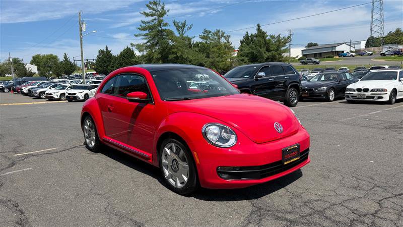 Used 2013 Volkswagen Beetle 2.5 FWD image 3