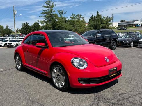 Used 2013 Volkswagen Beetle 2.5 FWD image 3
