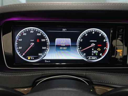Used 2016 Mercedes-Benz S 550 4MATIC Sedan w/ Premium Package image 12