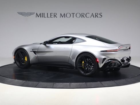 New 2026 Aston Martin V8 Vantage S RWD image 4