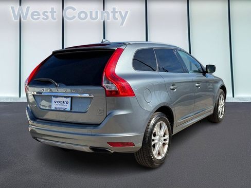 Used 2016 Volvo XC60 T5 Premier image 4