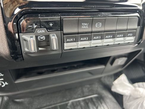 New 2026 RAM 5500 Tradesman image 9