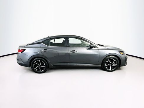 Used 2025 Nissan Sentra SV image 10