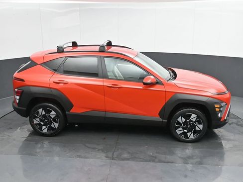 Used 2025 Hyundai Kona SEL image 41